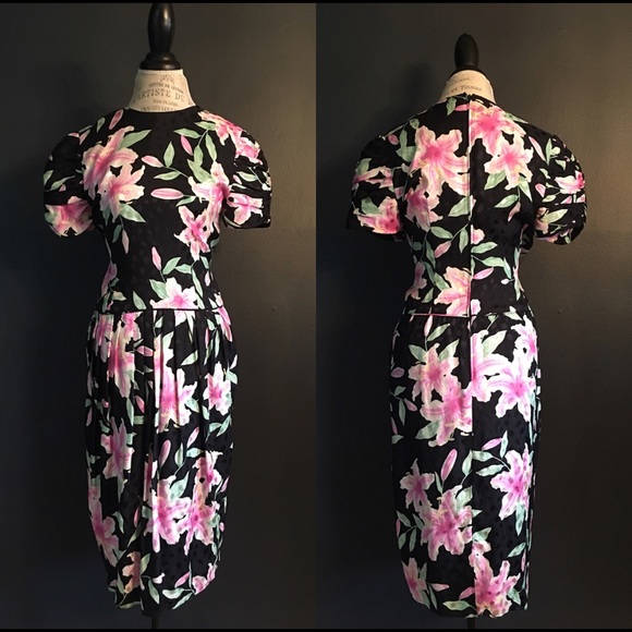Maggy London Dresses & Skirts - VINTAGE MAGGY LONDON SILK DRESS
